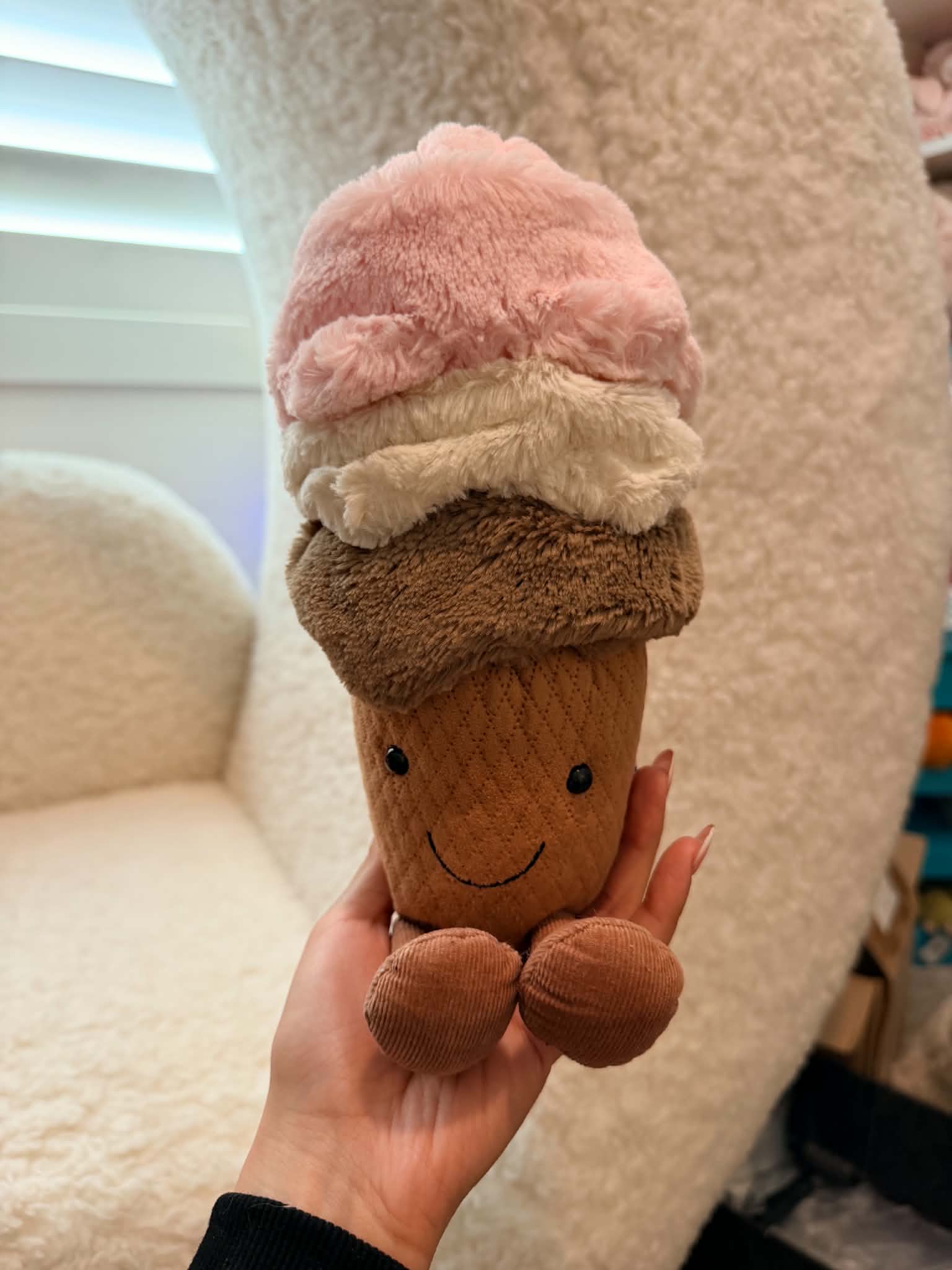 NWOT Large Neapolitan ice cream β photo 1